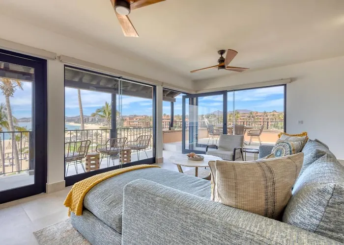 Luxury Unique Oceanfront Penthouse * Cabo San Lucas