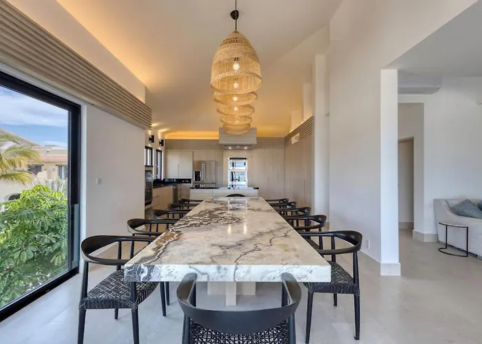 Сasa de vacaciones Luxury Unique Oceanfront Penthouse
