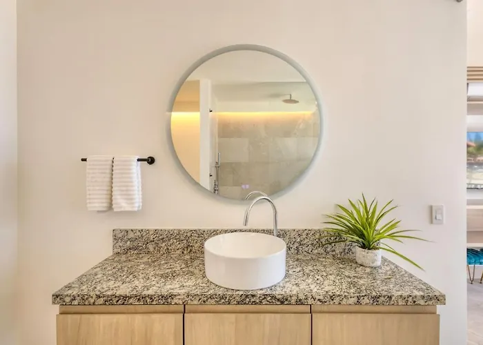 Сasa de vacaciones Luxury Unique Oceanfront Penthouse *