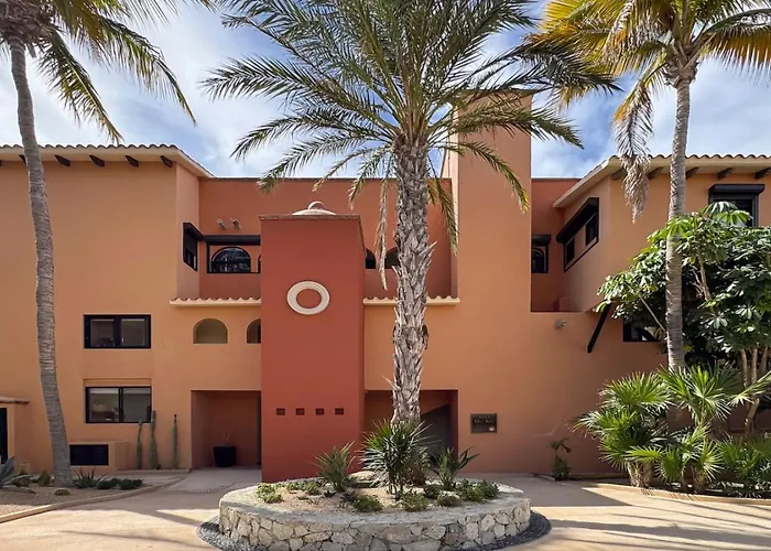 Сasa de vacaciones Luxury Unique Oceanfront Penthouse Cabo San Lucas